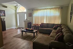 501 Oak Branch Ct, Kissimmee, FL 34758 - Photo 10