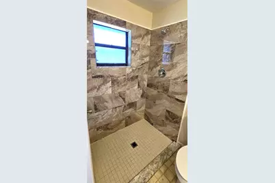 2781 King Oak Circle, Saint Cloud, FL 34769 - Photo 10