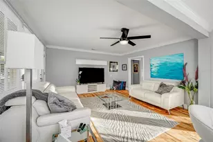 302 E Drury Ave, Kissimmee, FL 34744 - Photo 24