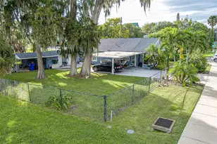 302 E Drury Ave, Kissimmee, FL 34744 - Photo 10