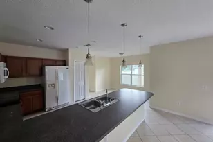 442 Mulberry Ct, Kissimmee, FL 34759 - Photo 4