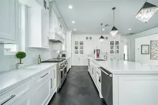 423 Arbor Cir, Celebration, FL 34747 - Photo 18