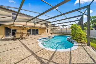 214 Farrington Ln, Kissimmee, FL 34744 - Photo 8