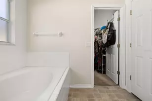 135 Jessamine Dr, Davenport, FL 33837 - Photo 32