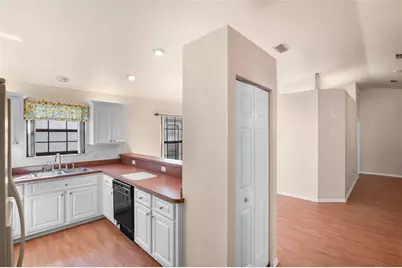 3910 NE 22 Lane, Ocala, FL 34470 - Photo 6