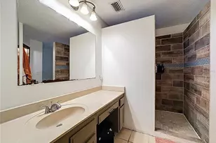 4815 Oakwood Dr, Saint Cloud, FL 34772 - Photo 14