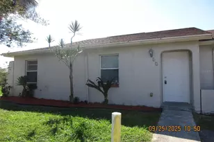 17 Lago Mesa Way, Kissimmee, FL 34743 - Photo 2