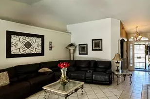 918 San Paulo Way, Kissimmee, FL 34758 - Photo 18