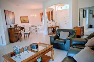 2651 Boat Cove Cir, Kissimmee, FL 34746 - Photo 4