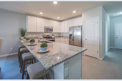 956 Derbyshire Drive, Kissimmee, FL 34758 - Photo 4