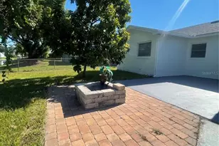 2415 Caribbean Ct, Orlando, FL 32805 - Photo 10