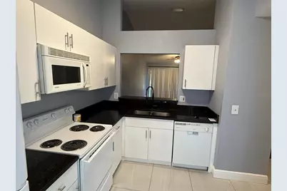 21 Silver Park Circle, Kissimmee, FL 34743 - Photo 8