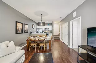 2901 Edenshire Wy, Kissimmee, FL 34746 - Photo 4