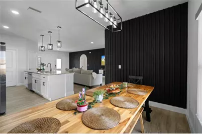 817 Desmoines Place, Kissimmee, FL 34759 - Photo 10