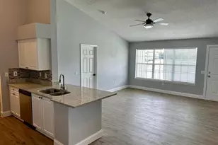 1201 Bermuda Lakes Ln, Kissimmee, FL 34741 - Photo 2