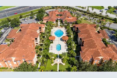 5548 Metrowest Boulevard #202, Orlando, FL 32811 - Photo 12