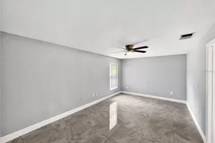 3239 Cottonwood Ct, Kissimmee, FL 34746 - Photo 10