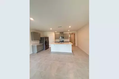 216 Taylor Groves Street, Lake Wales, FL 33898 - Photo 2