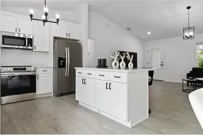 1659 Windsor Avenue SE, Palm Bay, FL 32909 - Photo 8