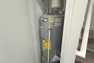 612 Trikomo Dr, Davenport, FL 33896 - Photo 16