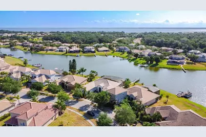 3549 Somerset Circle, Kissimmee, FL 34746 - Photo 6