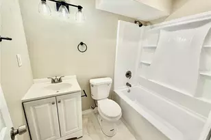 2769 L B McLeod Rd, Orlando, FL 32805 - Photo 10