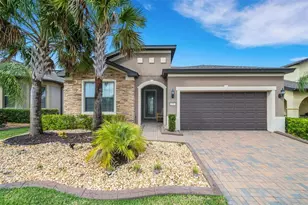 333 Almansa St, Davenport, FL 33837 - Photo 2