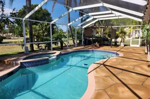 609 SW Romora Bay, Port Saint Lucie, FL 34986 - Photo 10