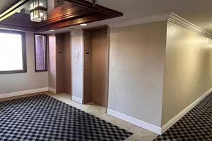 661 NE 195th St, Miami, FL 33179 - Photo 6