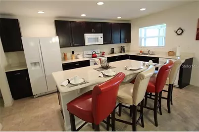 957 Emerald Green, Kissimmee, FL 34746 - Photo 10