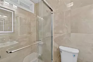 7 E Bay St, Davenport, FL 33837 - Photo 36