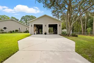 1475 Glenridge Dr, Spring Hill, FL 34609 - Photo 72