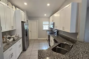 540 Bristol Cir, Kissimmee, FL 34758 - Photo 10
