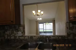 50 Silver Falls Cir, Kissimmee, FL 34743 - Photo 8