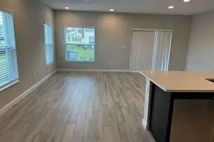 5053 Prairie Preserve Run, Saint Cloud, FL 34772 - Photo 10