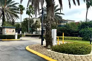 3051 Greystone Loop, Kissimmee, FL 34741 - Photo 4