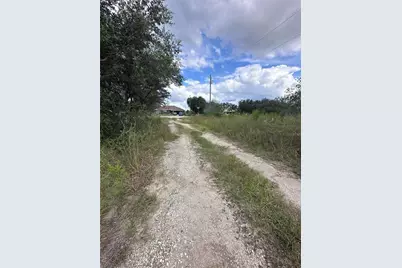 2600 London Rd, Avon Park, FL 33825 - Photo 4