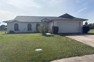 3613 Willow Lake Ct, Saint Cloud, FL 34769 - Photo 2