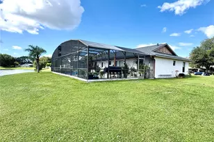 3613 Willow Lake Ct, Saint Cloud, FL 34769 - Photo 4