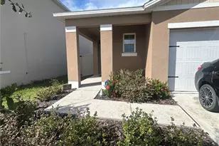 1396 Berry Ln, Davenport, FL 33837 - Photo 2