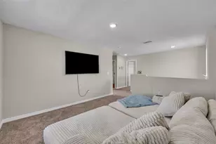 2402 Oakwood Ln, Davenport, FL 33837 - Photo 22