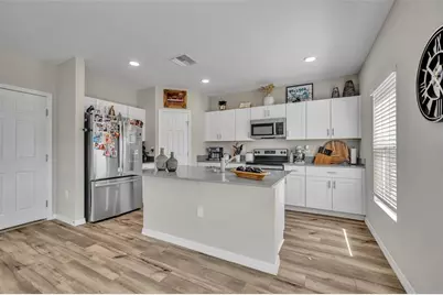 2402 Oakwood Lane, Davenport, FL 33837 - Photo 12