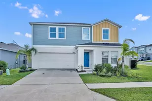 2402 Oakwood Ln, Davenport, FL 33837 - Photo 2