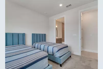 4532 Gliding Wave Street, Winter Garden, FL 34787 - Photo 12