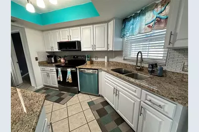 4299 Goldcoast Avenue, Spring Hill, FL 34609 - Photo 12