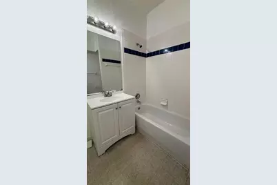 2915 Sunset Lakes Boulevard, Kissimmee, FL 34747 - Photo 26