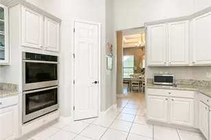 915 San Raphael St, Poinciana, FL 34759 - Photo 14