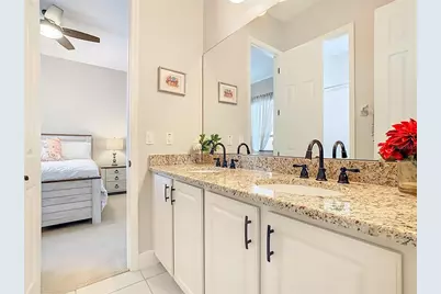 915 San Raphael Street, Poinciana, FL 34759 - Photo 40