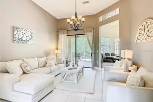 915 San Raphael St, Poinciana, FL 34759 - Photo 6