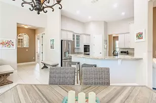 915 San Raphael St, Poinciana, FL 34759 - Photo 18